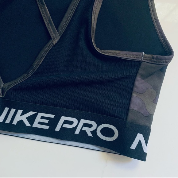 New Nike Camo Sports Bra - Picture 6 of 6